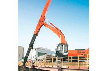 HITACHI EX 330