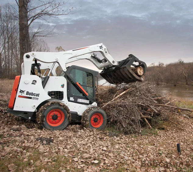 Мини-погрузчик Bobcat S770